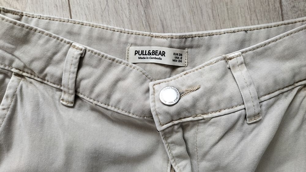 Spodnie pull&bear 34