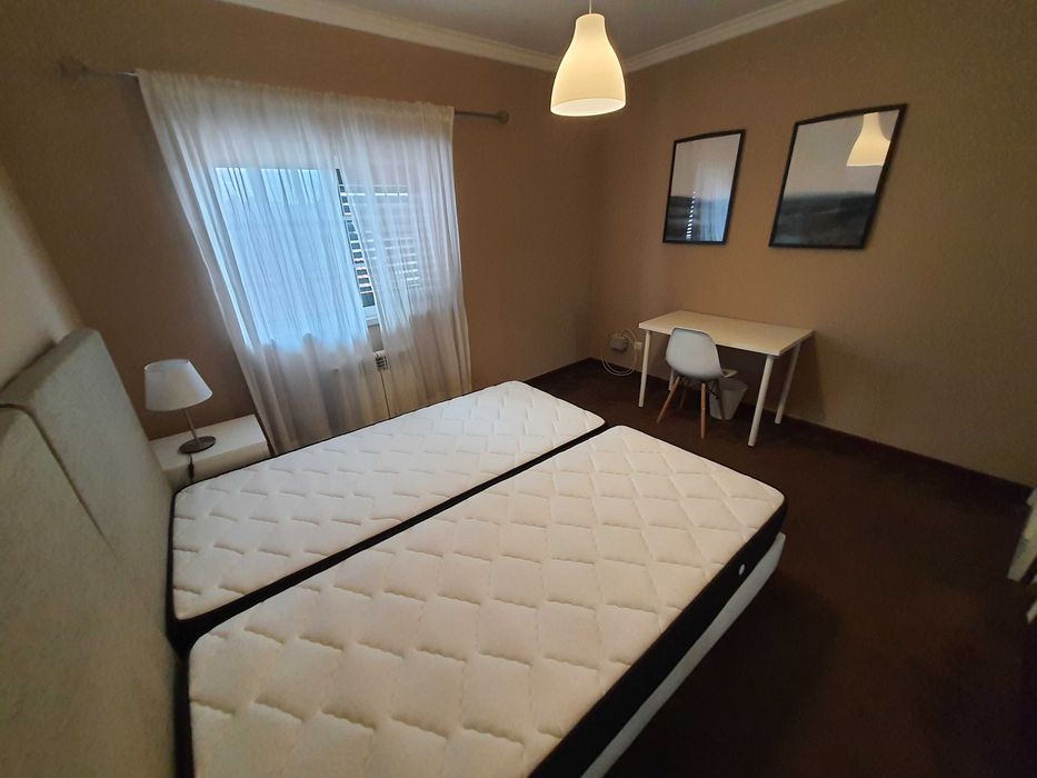 Quarto Casal-Duplo - ALVERCA