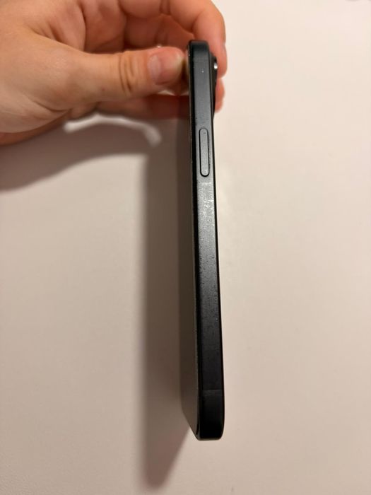 iPhone 15 256GB używany
