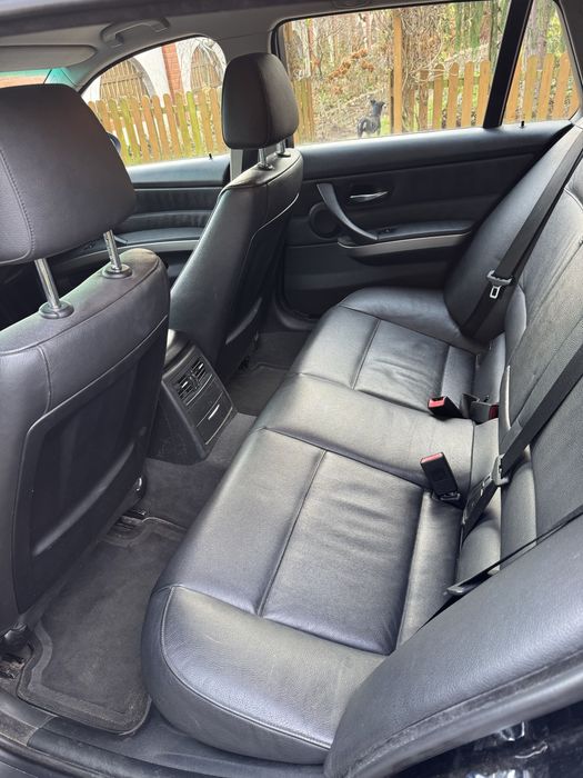 BMW e91 318d Touring 2006 - czarne skóry, 122 KM, silnik na łańcuszku