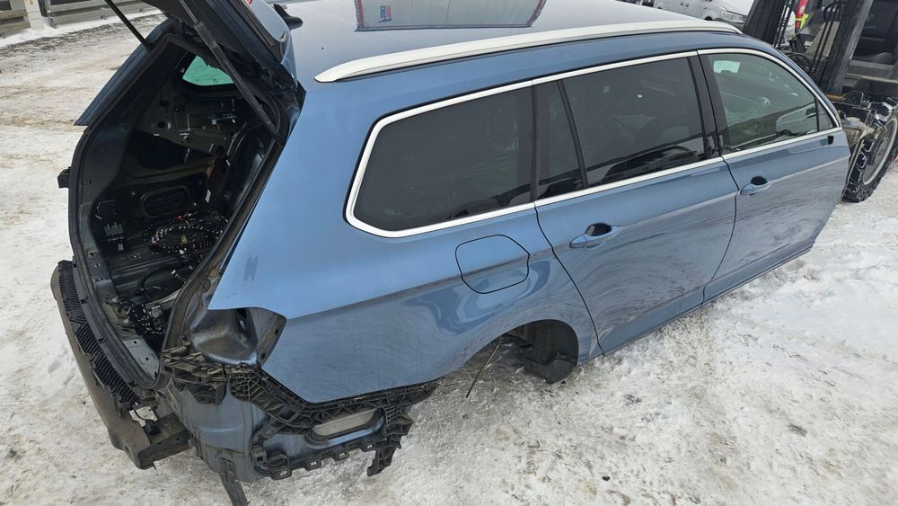 vw passat b8 kombi ćwiartka prawa tylna błotnik prawy tył