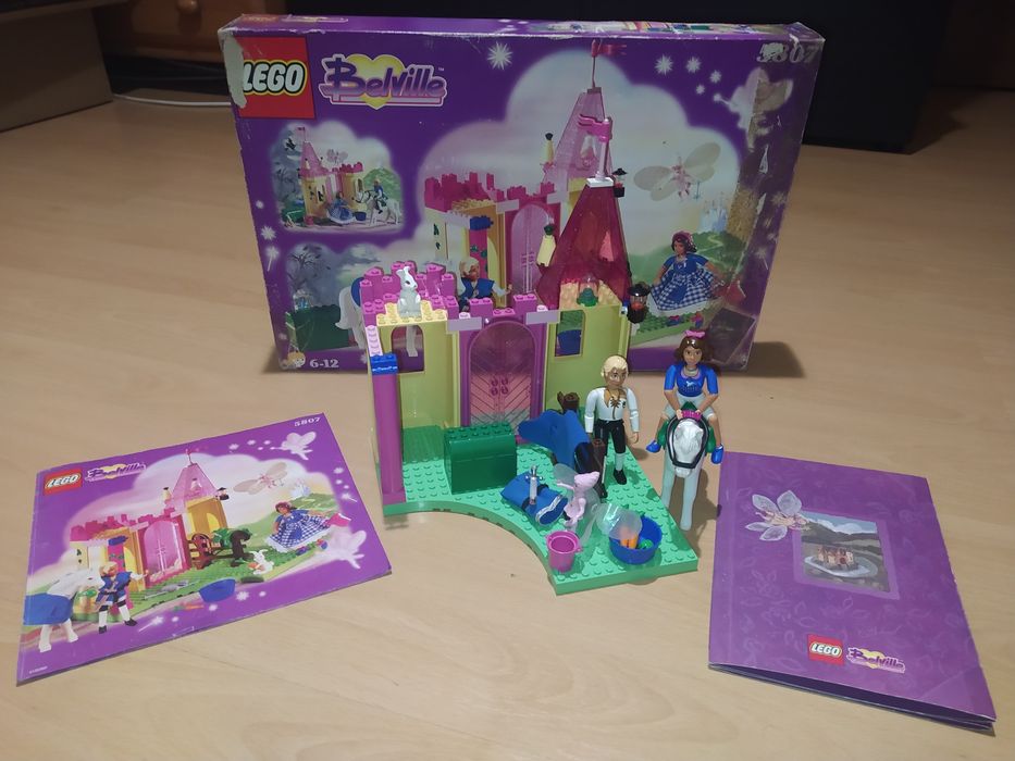 Duży zestaw LEGO Belville 5807 Stajnie królewskie 6+ oryginalny 1999