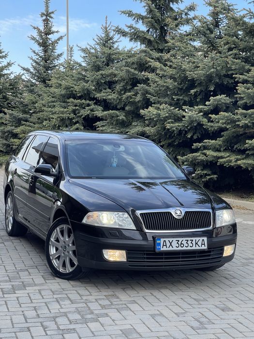 Skoda Octavia A5 2.0 бенз Автомат Laurin Klement