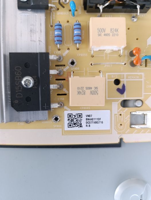 Samsung UE50BU8000U битий