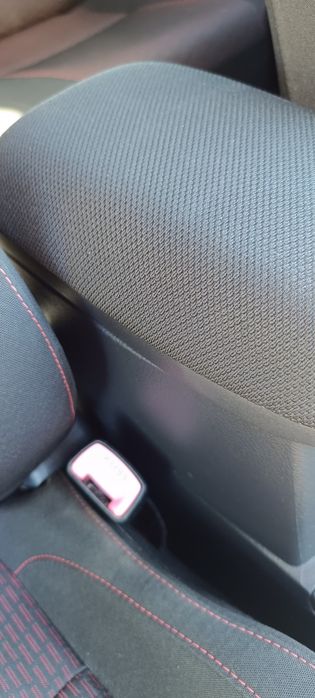 Toyota Auris Touring Sports 1.4 D-4D 2014 – Particular