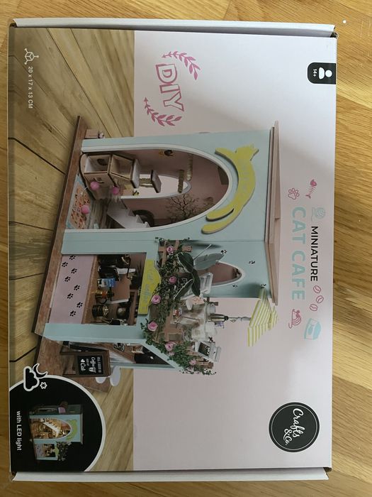 Kocia kawiarnia DIY oswietlenie LED