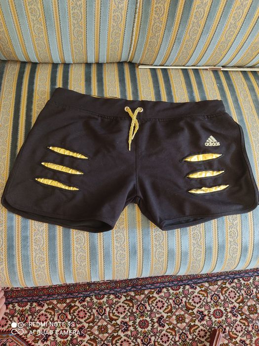 Adidas Spodenki damskie czarne  XL / L