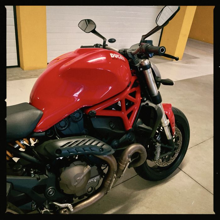 Ducati Monster 821