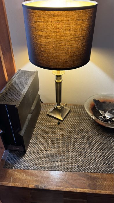 Lampka nocna stołowa