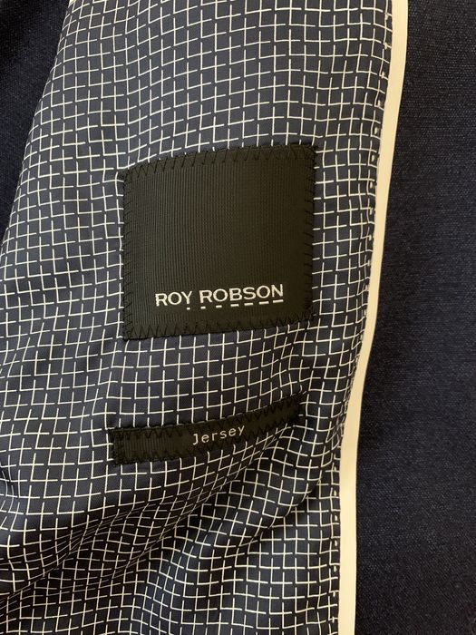 Продаж чоловічій костюм Roy Robson