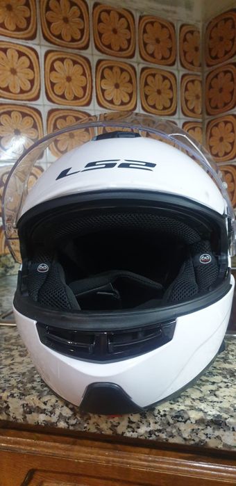 Capacete LS2 Strobe