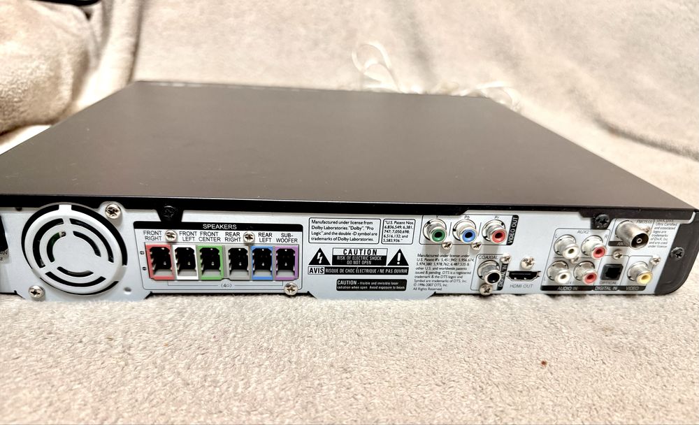 Домашній кінотеатр 5.1 - Philips HTS3377 б/в