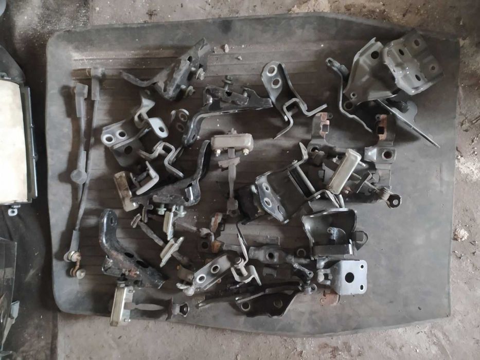 Toyota land cruiser 100