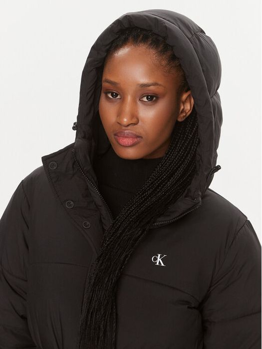 Płaszcz puchowy z paskiem Calvin Klein jeans S