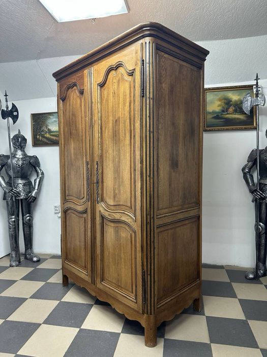 Шафа дубова платтяна дерево шкаф мебель шафи б у 4146