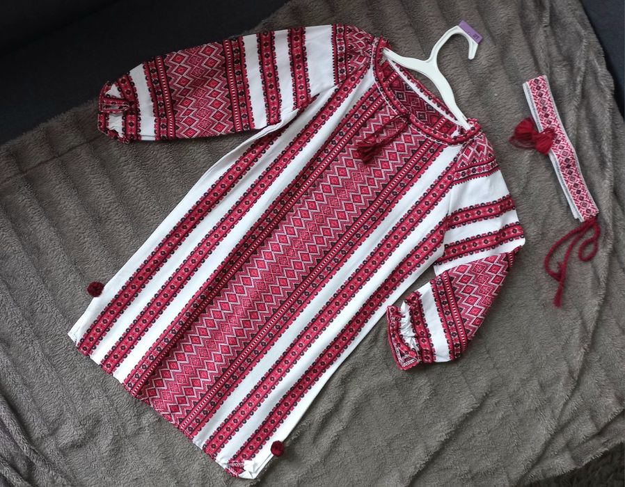 Вишиване платтячко на 3 рочки