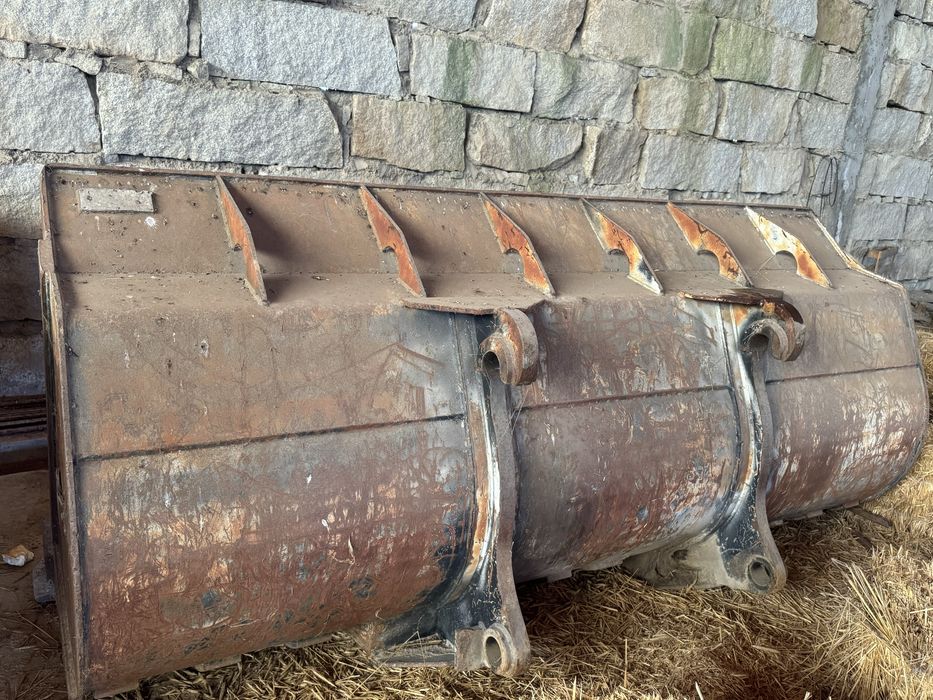 Balde Pá carregadora