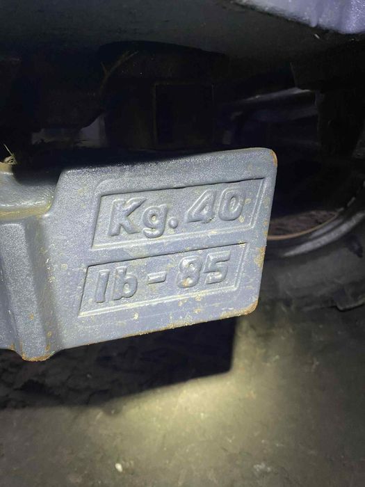 Sprzedam obciążniki marki fiat.