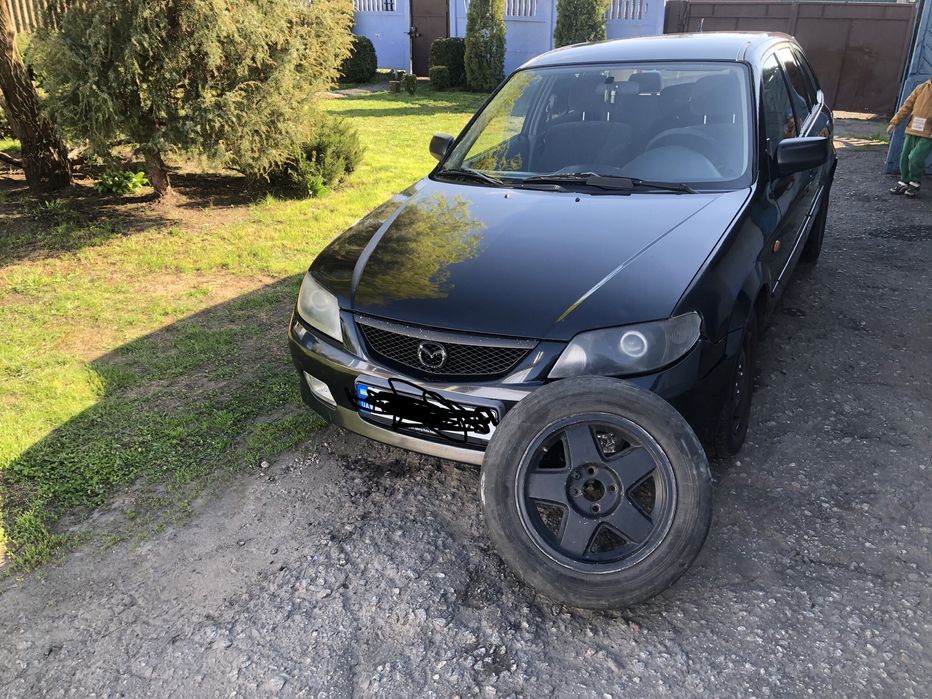 Продам Mazda 323