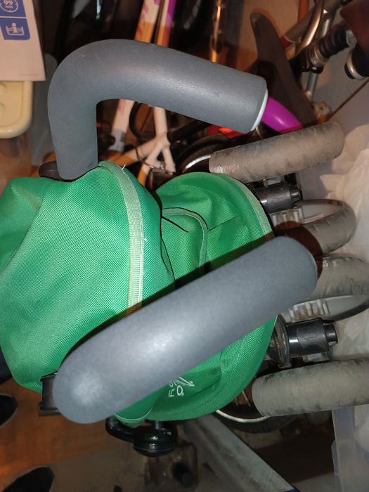 Spacerówka  z pozycja leżąca