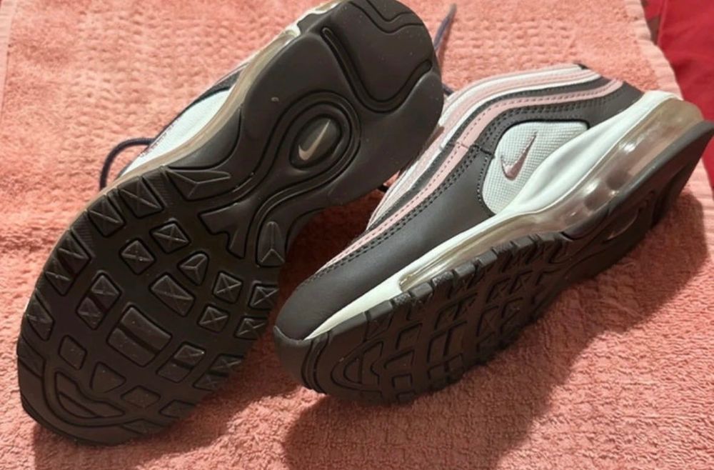 Vendo ténis Nike