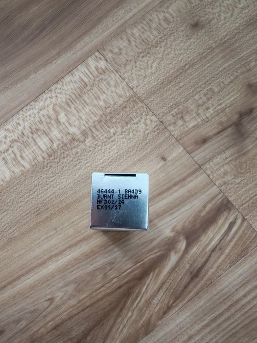 Pomadka The One Smart Sync Lipstick - Burnt Sienna - nowa