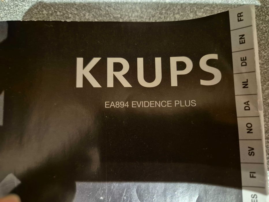 Ekspres automatyczny Krups EA894 EVIDENCE PLUS