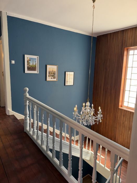 Quarto com casa de banho , despesas inclui