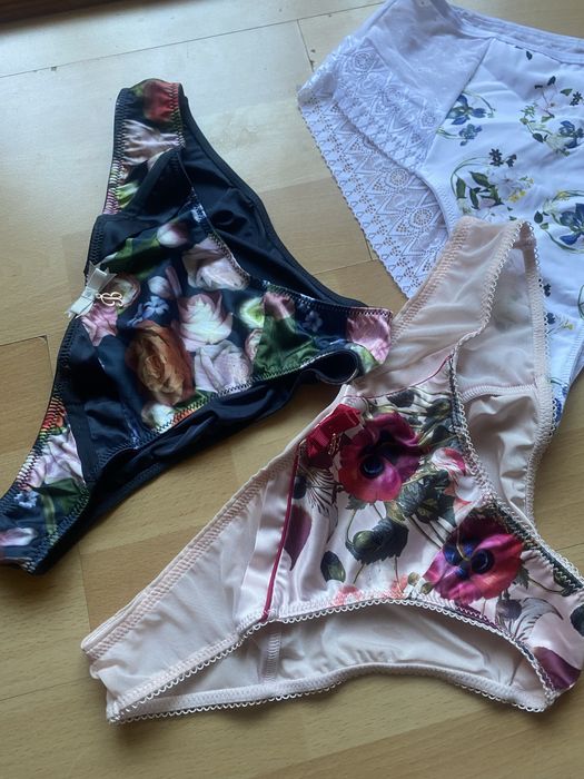 Білизна Ted Baker