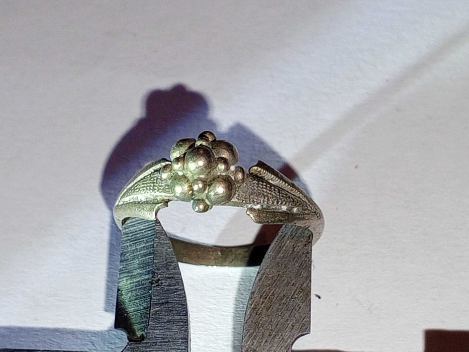 Антиквариат Кольцо Ежевика 18 мм.