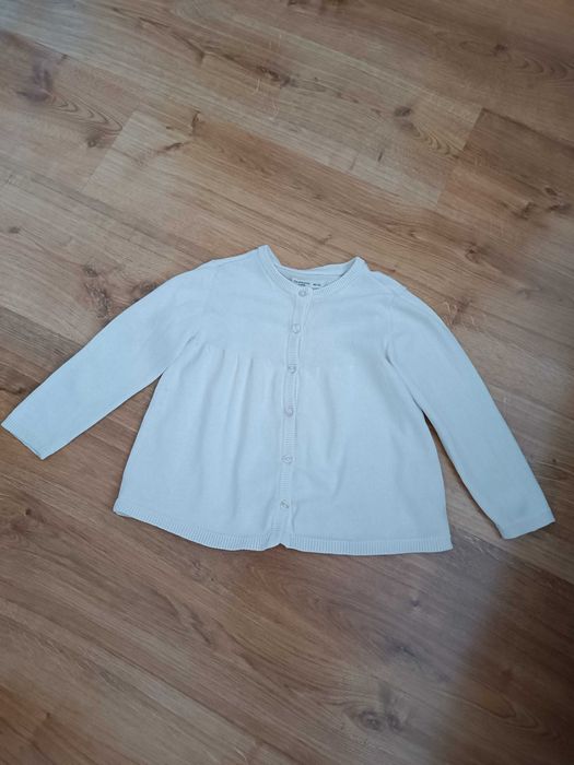 Sweterek dziewczęcy Sinsay rozmiar 98.