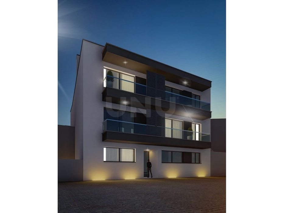 Apartamento T2, para venda, em Alfeizeirão , Alcobaça