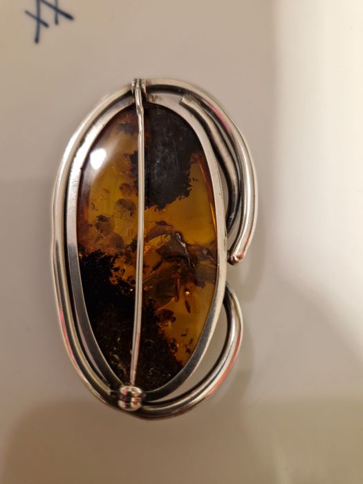 Brosżka - wisior bursztyn w srebrze