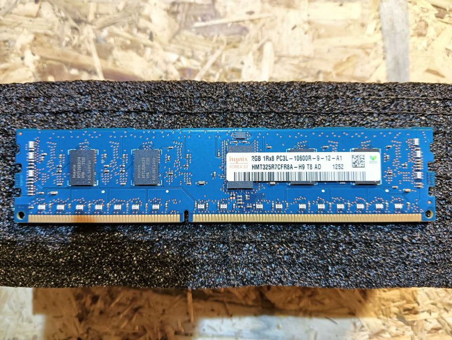 Lote de memórias servidor e de desktop DDR3 e DDR4