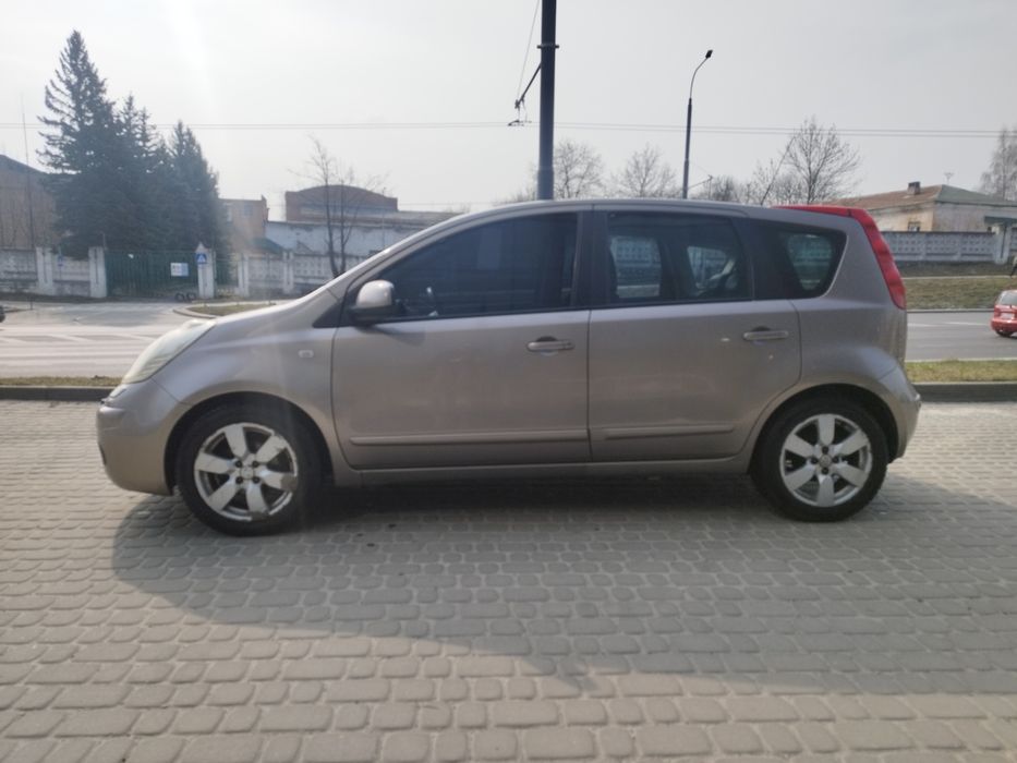 Nissan note 2008
