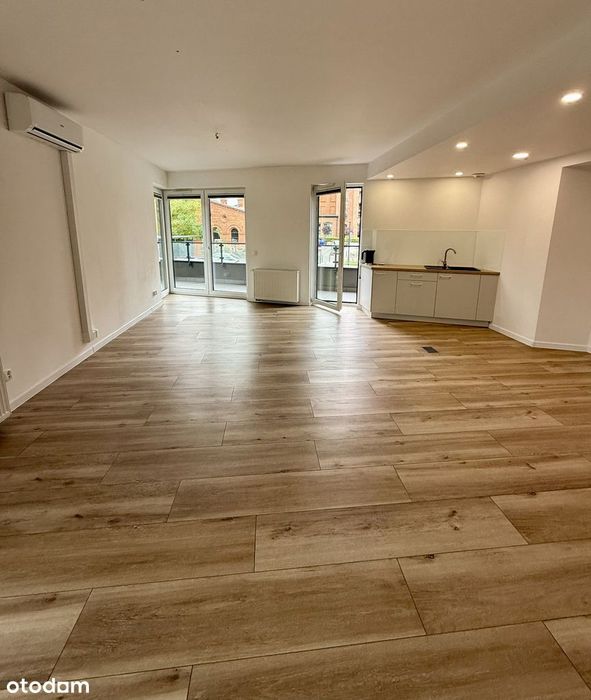 Apartament 100m2 na sprzedaż, Tymienieckiego 23, dwa parkingi, komórka