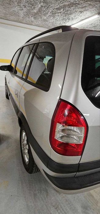 Opel Zafira 1.6 16V
