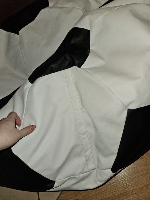 Piłka siedzisko pufa  fotel na kulki