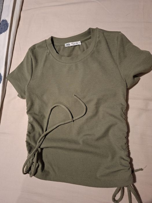 T-shirts zara rapariga