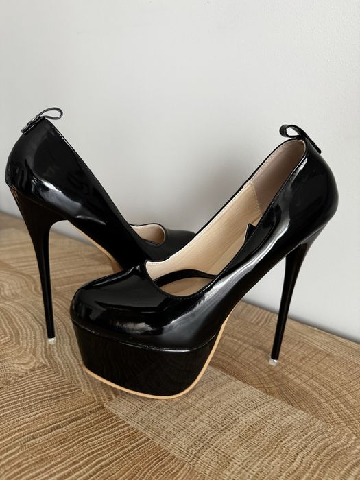 Buty szpilki 16cm r40 (19)