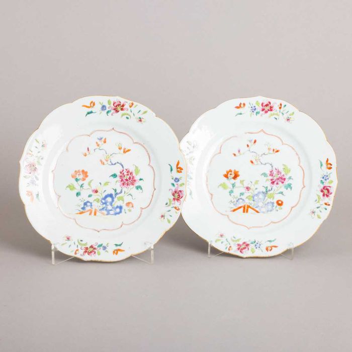 Par de Pratos da Companhia das Índias