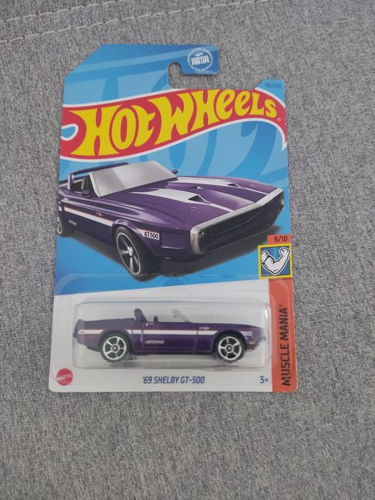 Hot Wheels 69 Shelby GT500