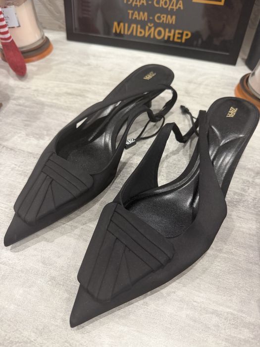 Новые туфли Zara