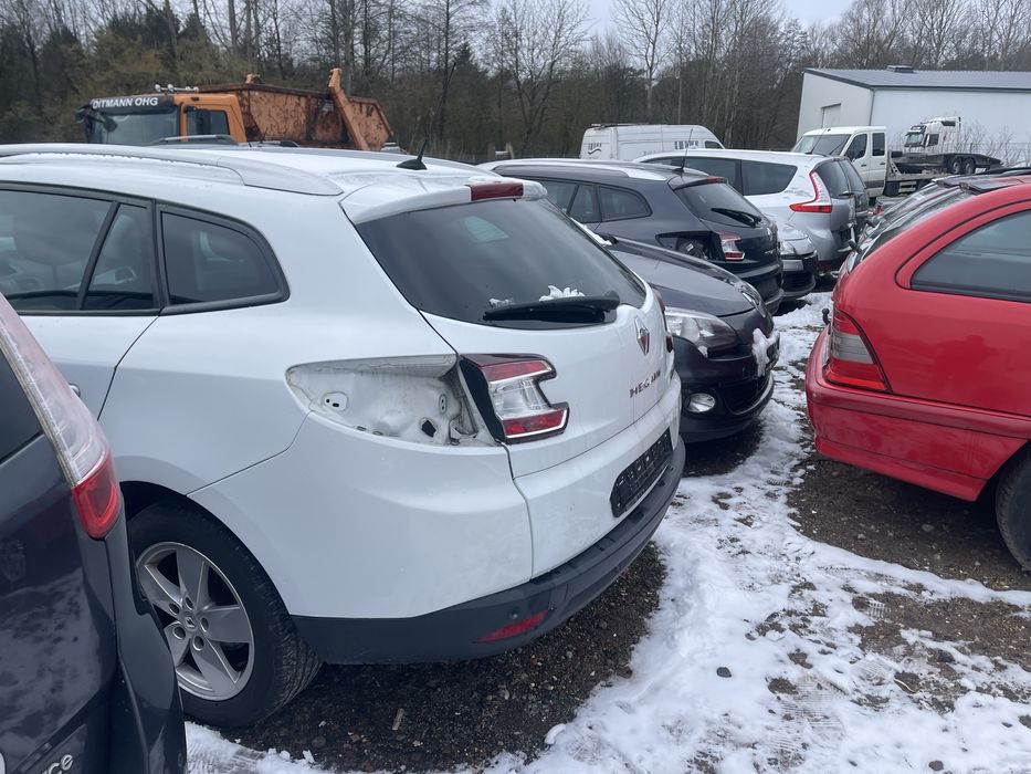 Ляда меган 3 Кришка багажника меган 3 кляпа меган 3 teb66