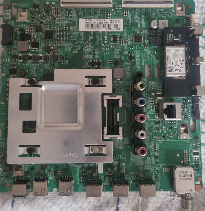 Peças TV Samsung UE50RU7105 / RU7100 (Main Board + Fonte + Colunas) – 40€