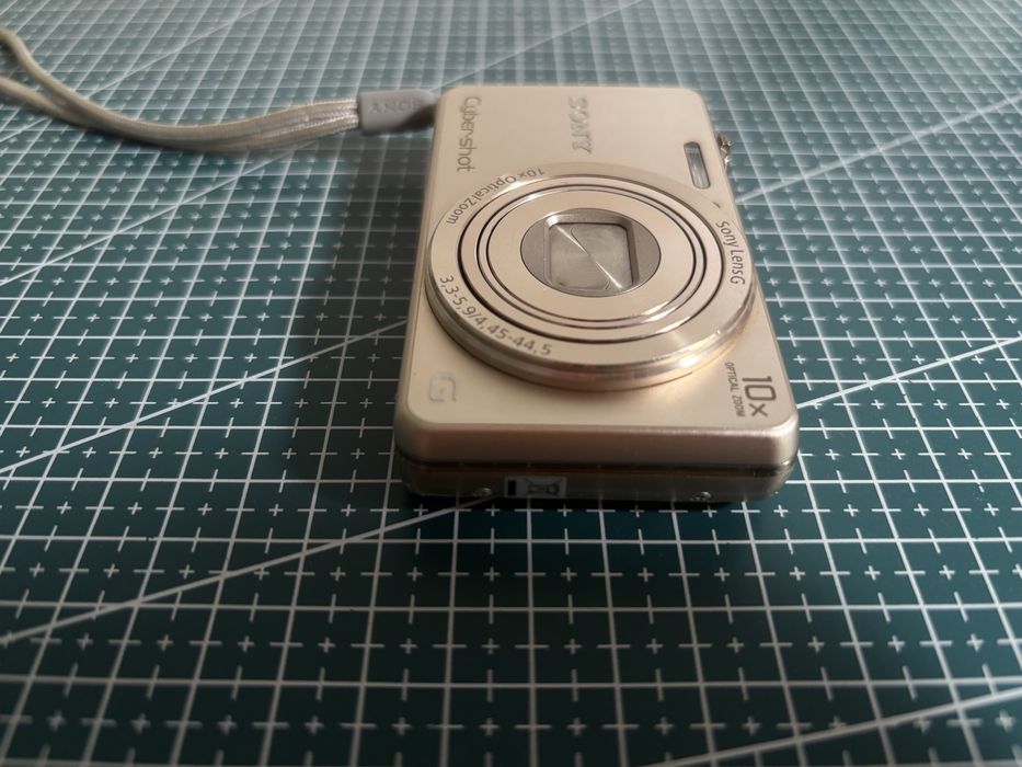 Sony CyberShot WX220
