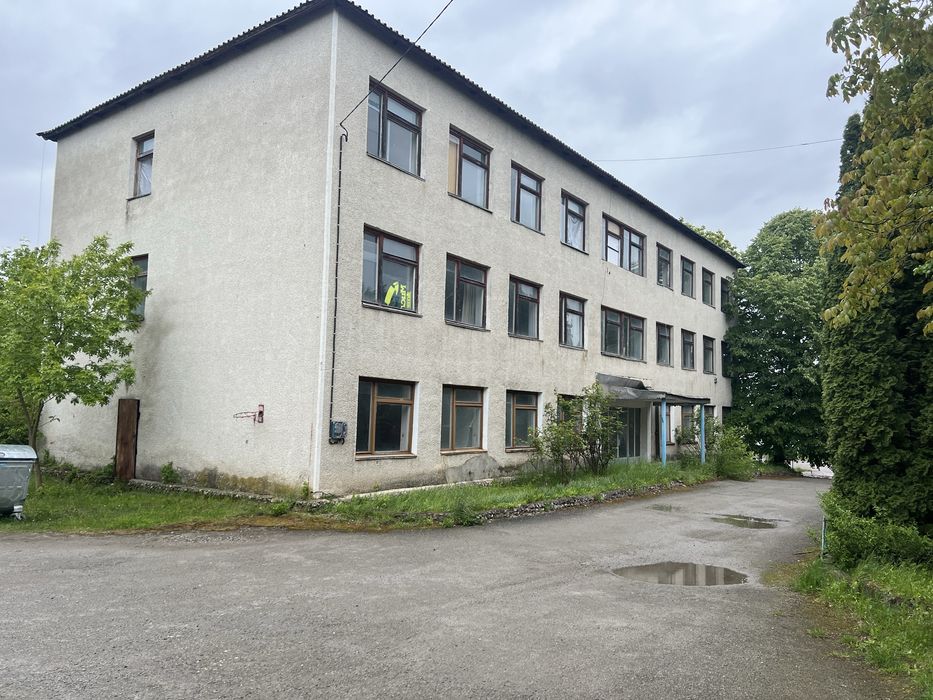 Продається  будинок профілактично- оздоровчий заклад