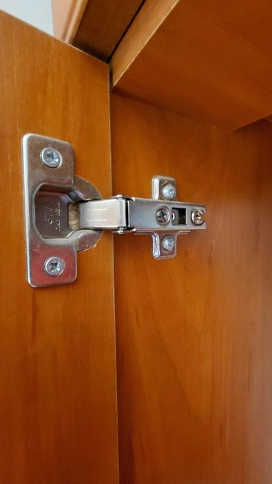 Oddam regał i szafe w dobrym stanie