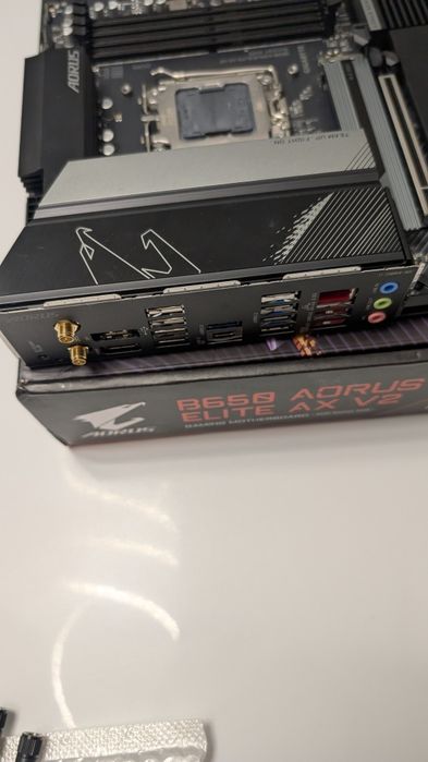 Płyta główna Gigabyte B650 Aorus Elite AX V2