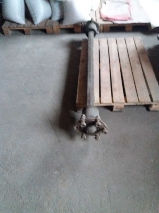 нова вісь до прицепа та іншоі техніки.